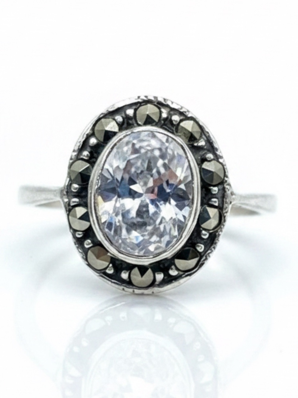 VTG Sterling Silver 925 Oval Clear Gemstone Ring with Marcasite Halo Size 6
